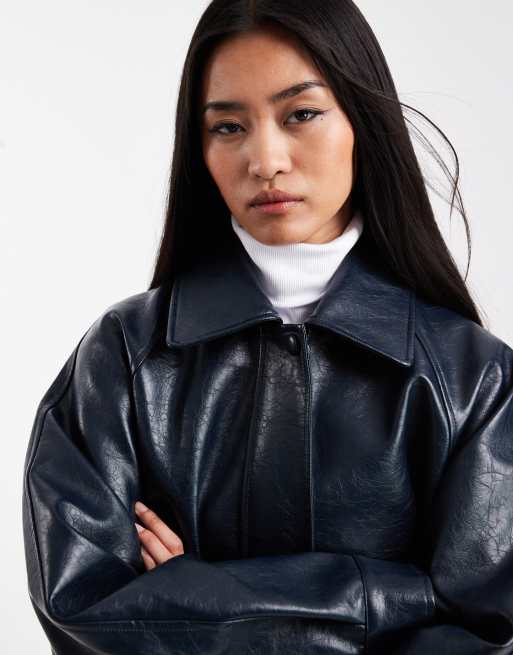 ASOS DESIGN - Oversized bomberjack met leerlook in marineblauw, 3 van 4