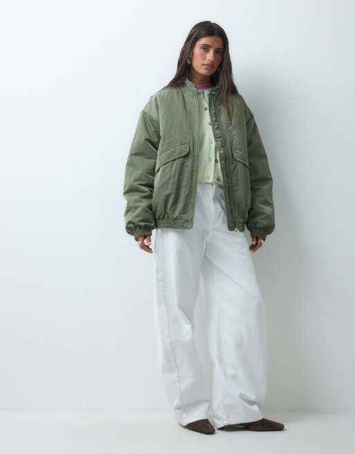 ASOS DESIGN oversized bomberjakke med ballonkant i khaki, 2 af 4