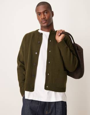 ASOS DESIGN ASOS DESIGN oversized boxy fit knitted crew neck cardigan with pockets in khaki-Green