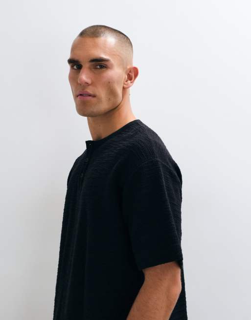 ASOS DESIGN oversized boxy  tshirt in black, 2 of 5