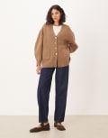 [ASOS DESIGN] ASOS DESIGN oversized boyfriend cardigan in structured yarn in mocha-Brown XS Mocha