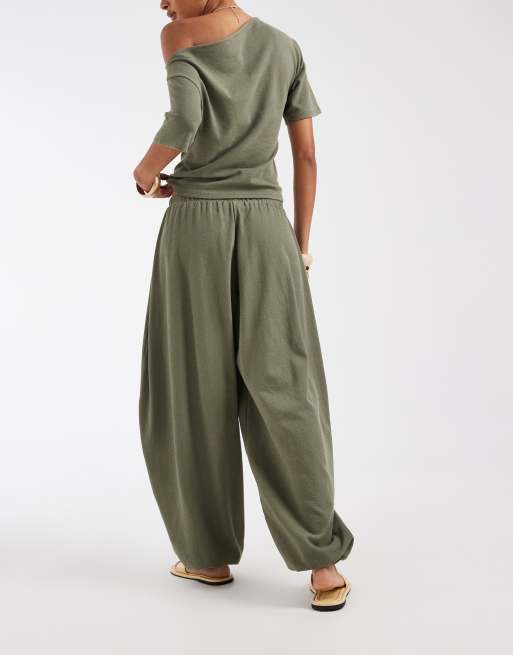 ASOS DESIGN - Oversized broek met ballonpijpen en textuur in kaki, deel van co-ord set, 5 van 5