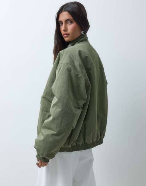 ASOS DESIGN oversized bubble hem bomber jacket in khaki green, 3 of 4