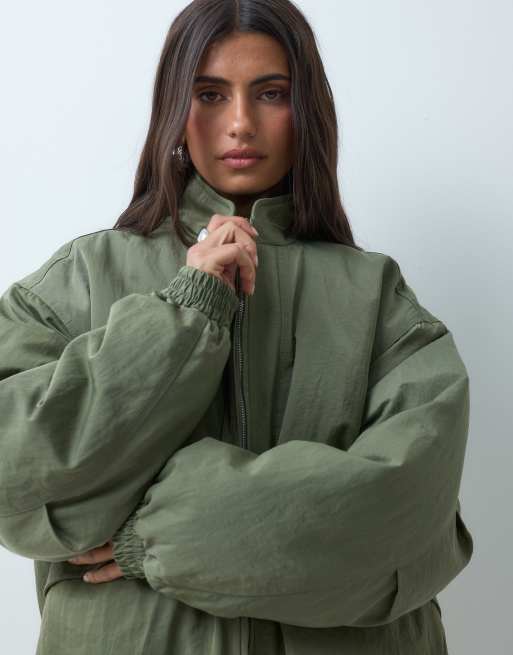 ASOS DESIGN oversized bubble hem bomber jacket in khaki, 4 of 4
