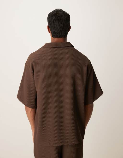 ASOS DESIGN oversized camp collar plisse polo in brown, 3 of 4