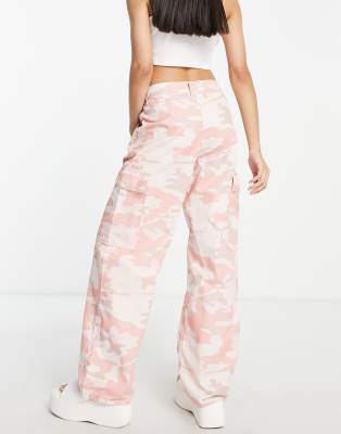 Green and pink hot sale camo pants