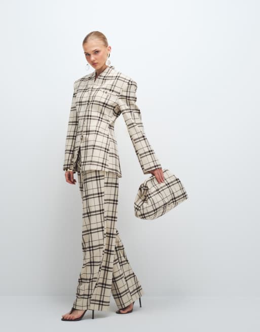 ASOS DESIGN oversized clutch in cream check, 4 of 11