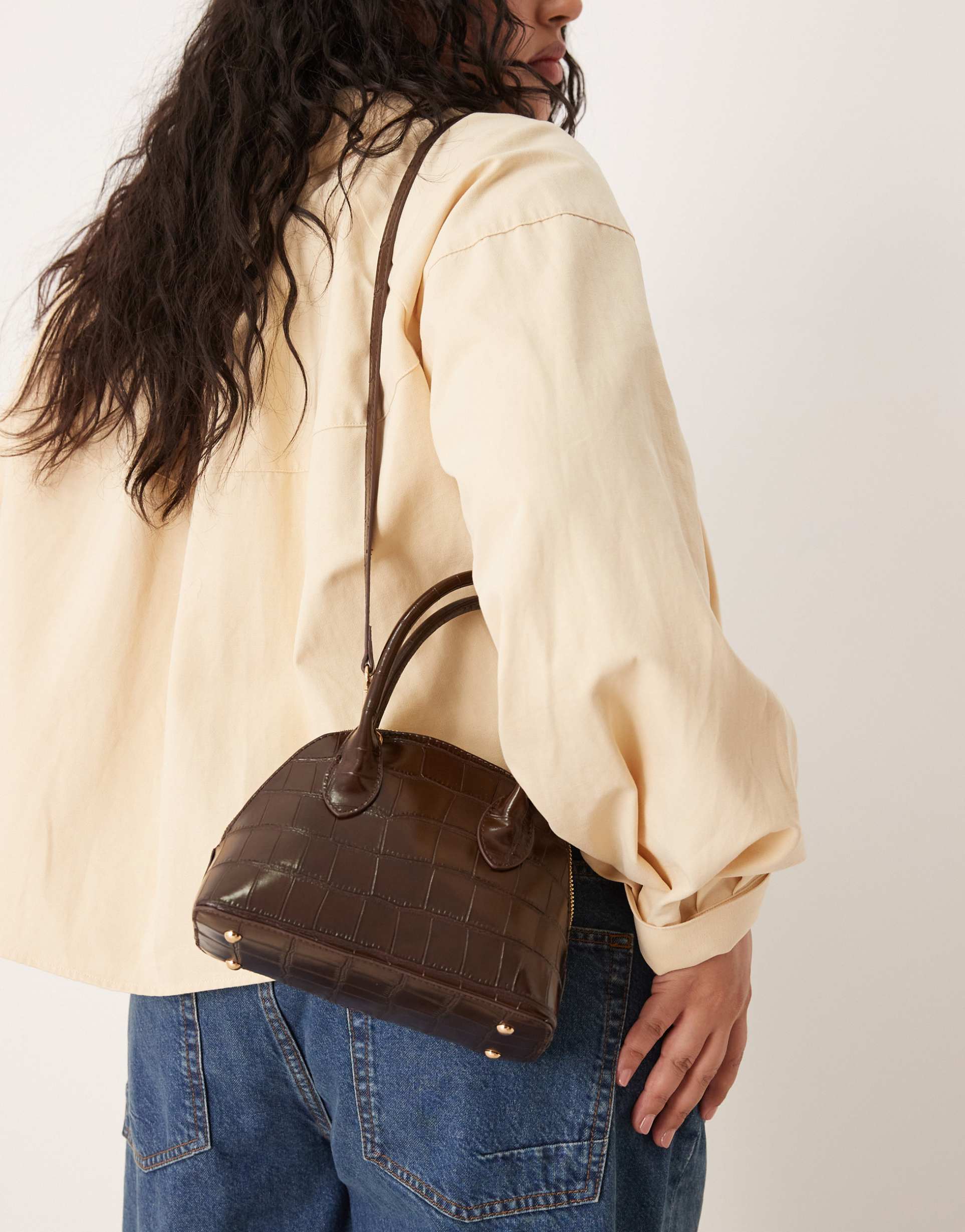 asos design oversized croc grab bowler bag with detachable crossbody strap in chocolate