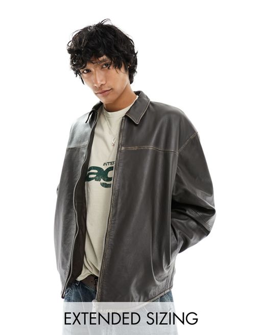 FhyzicsShops DESIGN - Oversized, cropped coach-jakke med sliddetaljer i ægte, brunt læder
