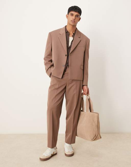 ASOS DESIGN - Oversized cropped colbert in bruin, 2 van 5