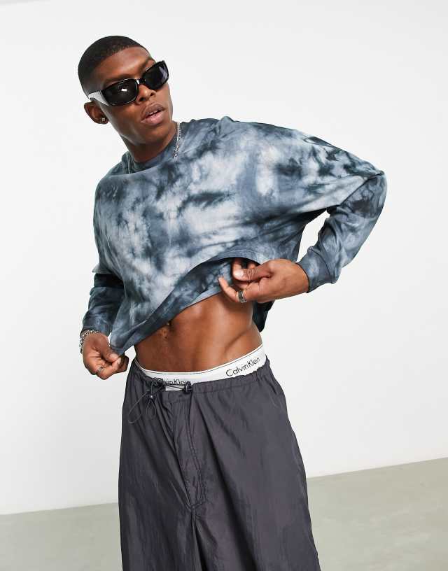 ASOS DESIGN oversized cropped long sleeve T-shirt in gray tie dye