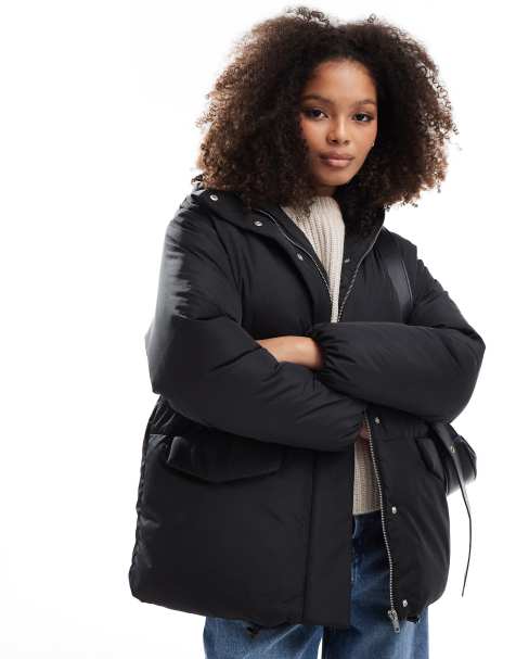 ASOS DESIGN - Oversized dynejakke med hætte i sort - view 1