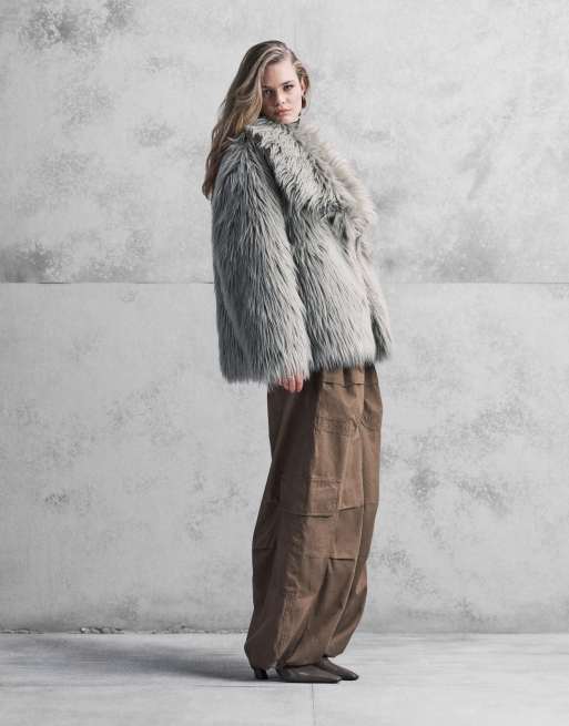 ASOS DESIGN oversized faux-fur jacket with collar in sage, 2 of 4