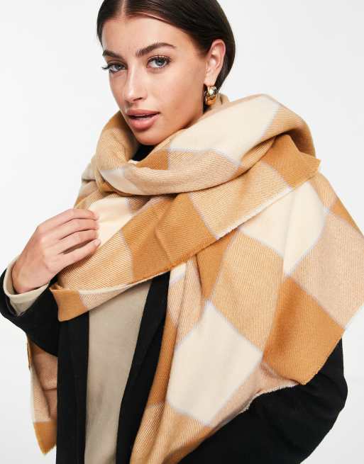 ASOS DESIGN - Oversized firkantet tørklæde og store kamelbrune tern, 3 af 4