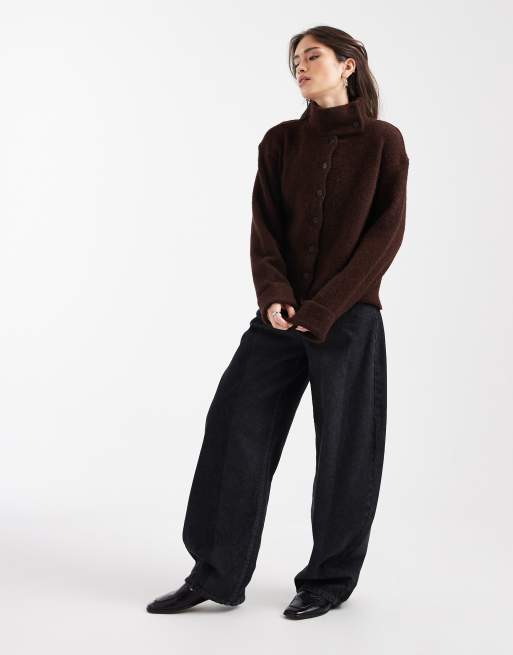 ASOS DESIGN - Oversized gebreid vest van wol met opstaande boord in mokka, 2 van 4