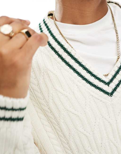 ASOS DESIGN - Oversized gebreide cricket trui met kabels in crème met groene biezen, 3 van 4