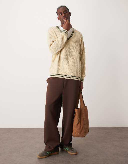 ASOS DESIGN - Oversized gebreide cricket trui met kabels in crème met groene biezen, 2 van 4