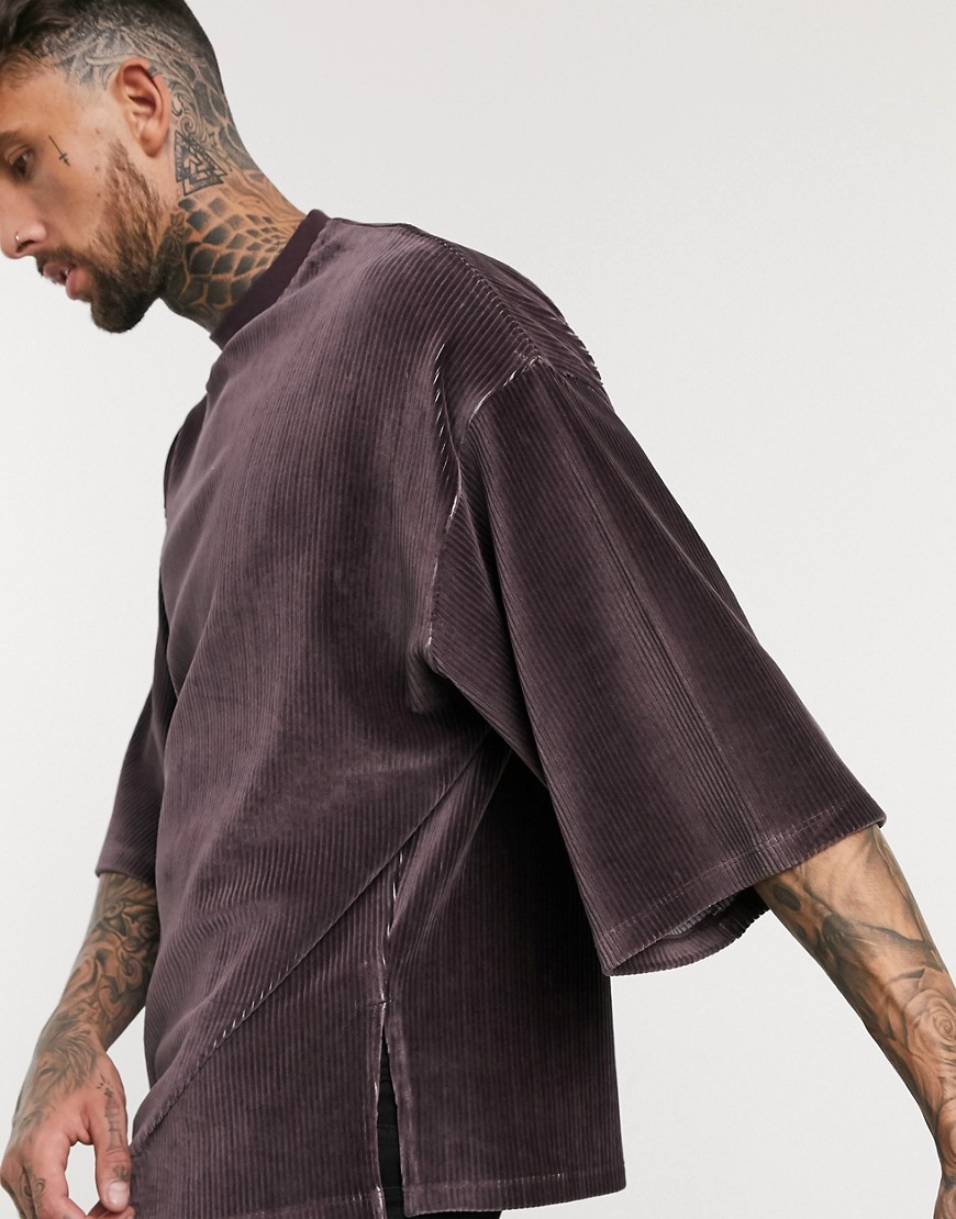 ASOS DESIGN - Oversized geribbeld T-shirt met halflange mouwen in paars velours-Bruin