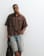 Thumbnail 1 van 5