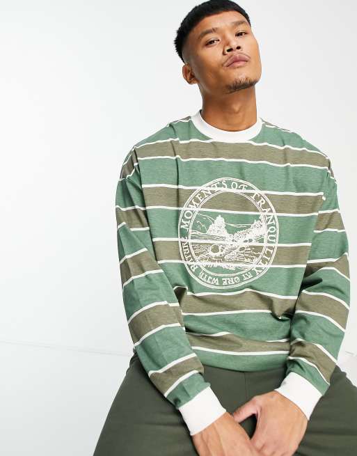 ASOS DESIGN - Oversized gestreept T-shirt met lange mouwen in kaki met bergprint