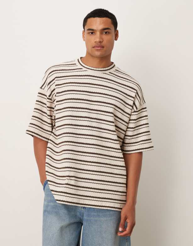 ASOS DESIGN - Oversized gestreept T-shirt van zware stof met textuur in bruin en crème - view 1