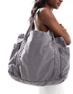 oversized heavyweight canvas tote in washed gray