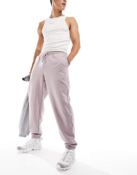 Grey sweatpants mens on sale outfit