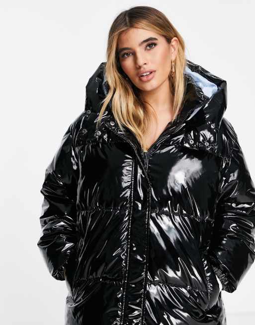 High Shine Puffer Jacket in Black