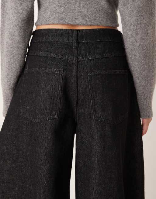 ASOS DESIGN oversized horseshoe jeans in black ecru, 3 of 5