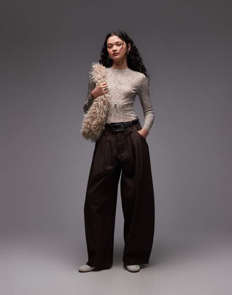 ASOS DESIGN - Oversized 'horseshoe' jeans in donkerbruin - view 1