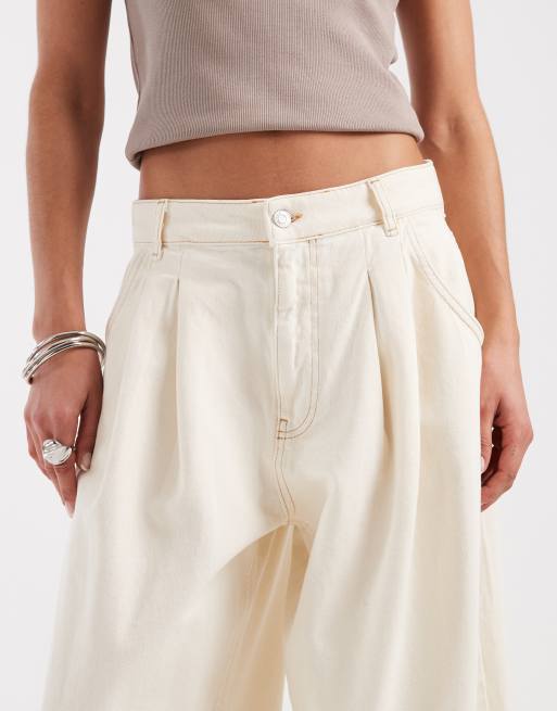 ASOS DESIGN - Oversized jeans met gebogen pijpen in ecru, 4 van 5