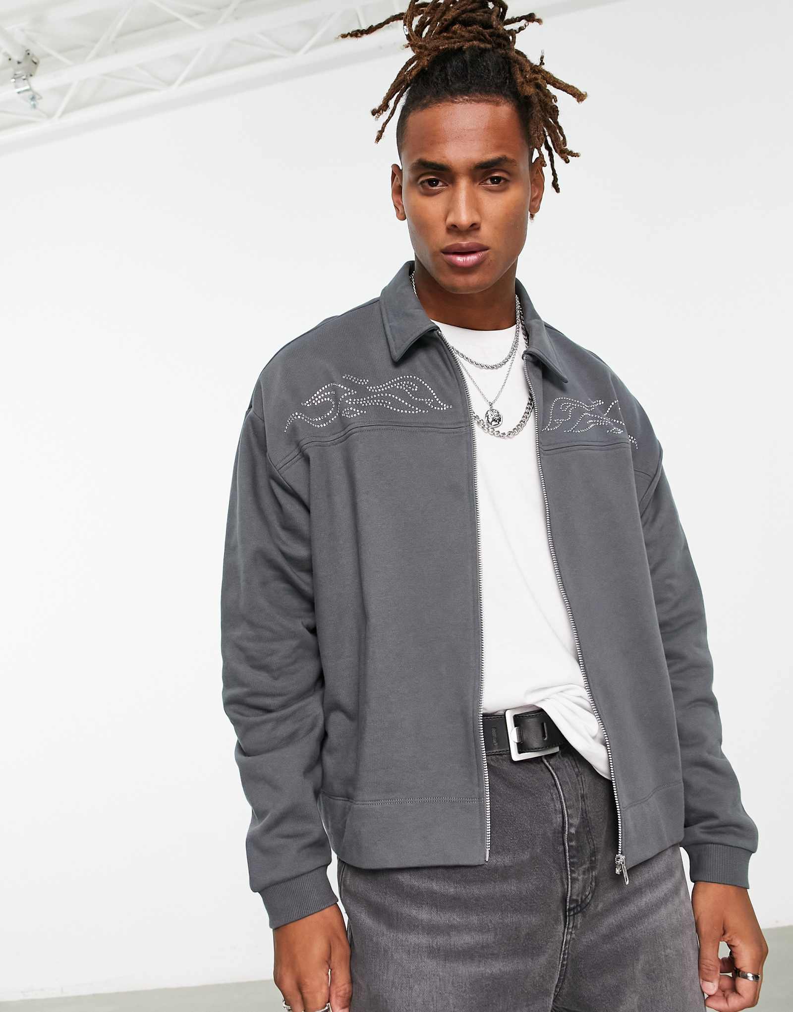 ДИЗАЙНЕРСКИЙ жакет из джерси оверсайз от ASOS серого цвета с принтом на груди в виде бриллиантов