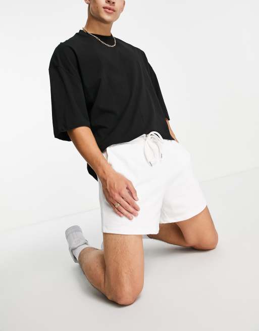 ASOS DESIGN - Oversized jersey short in kortere lengte in wit