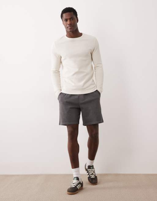 ASOS DESIGN oversized jersey short met achterzak in antracietgrijs, 2 van 5