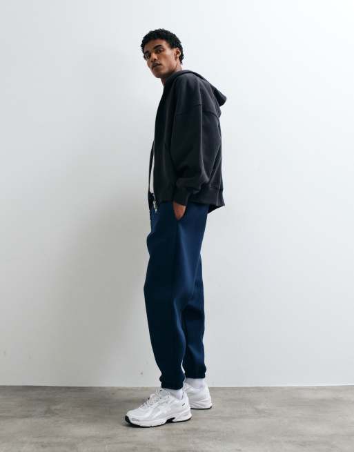 ASOS DESIGN oversized jogger van scuba-achtige stof in navy, 4 van 5