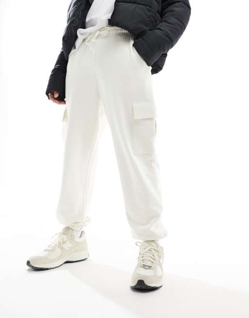 ASOS DESIGN - Oversized joggingbroek met cargozakken in stone