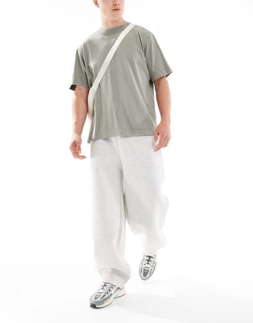 ASOS DESIGN - Oversized joggingbroek van scubastof met ronde pijpen in gemêleerd wit