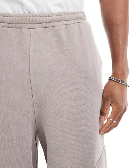 ASOS DESIGN – Oversized-Jogginghose in verwaschenem Braun mit Cargotaschen, Kombiteil, 3 von 5
