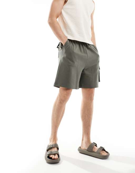 ASOS DESIGN - Oversized kakifarvede utility-shorts