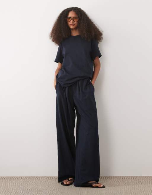 ASOS DESIGN - Oversized katoenen co-ord set in crème, 2 van 3