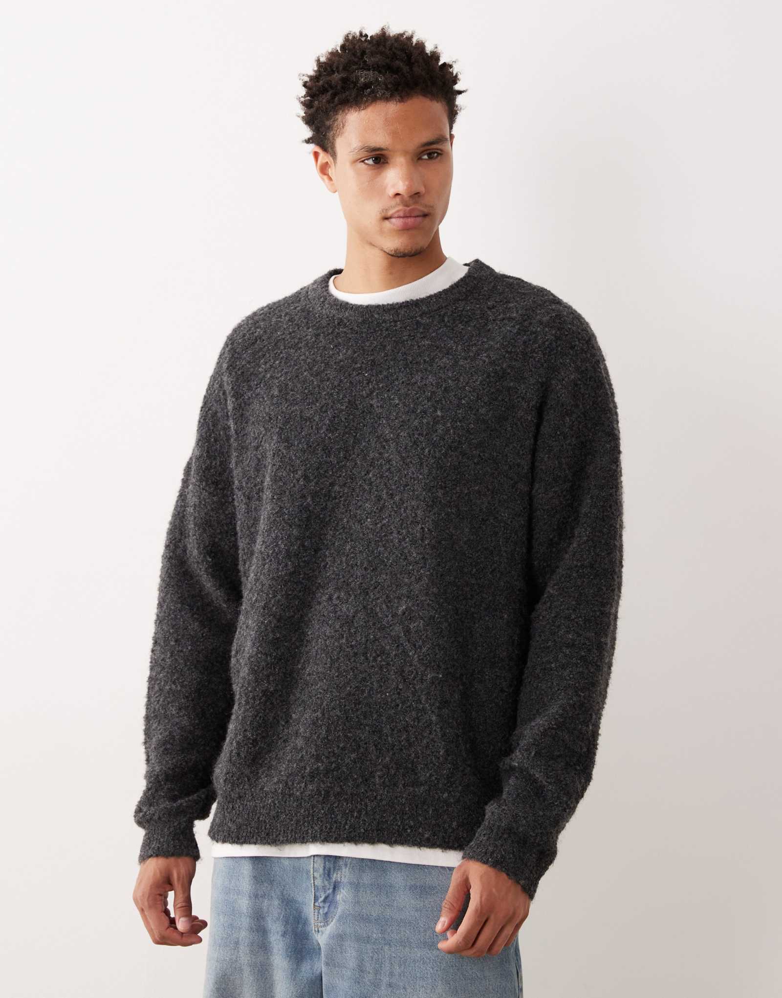 ДИЗАЙНЕРСКИЙ свитер с круглым вырезом из букле оверсайз от ASOS DESIGN серого цвета