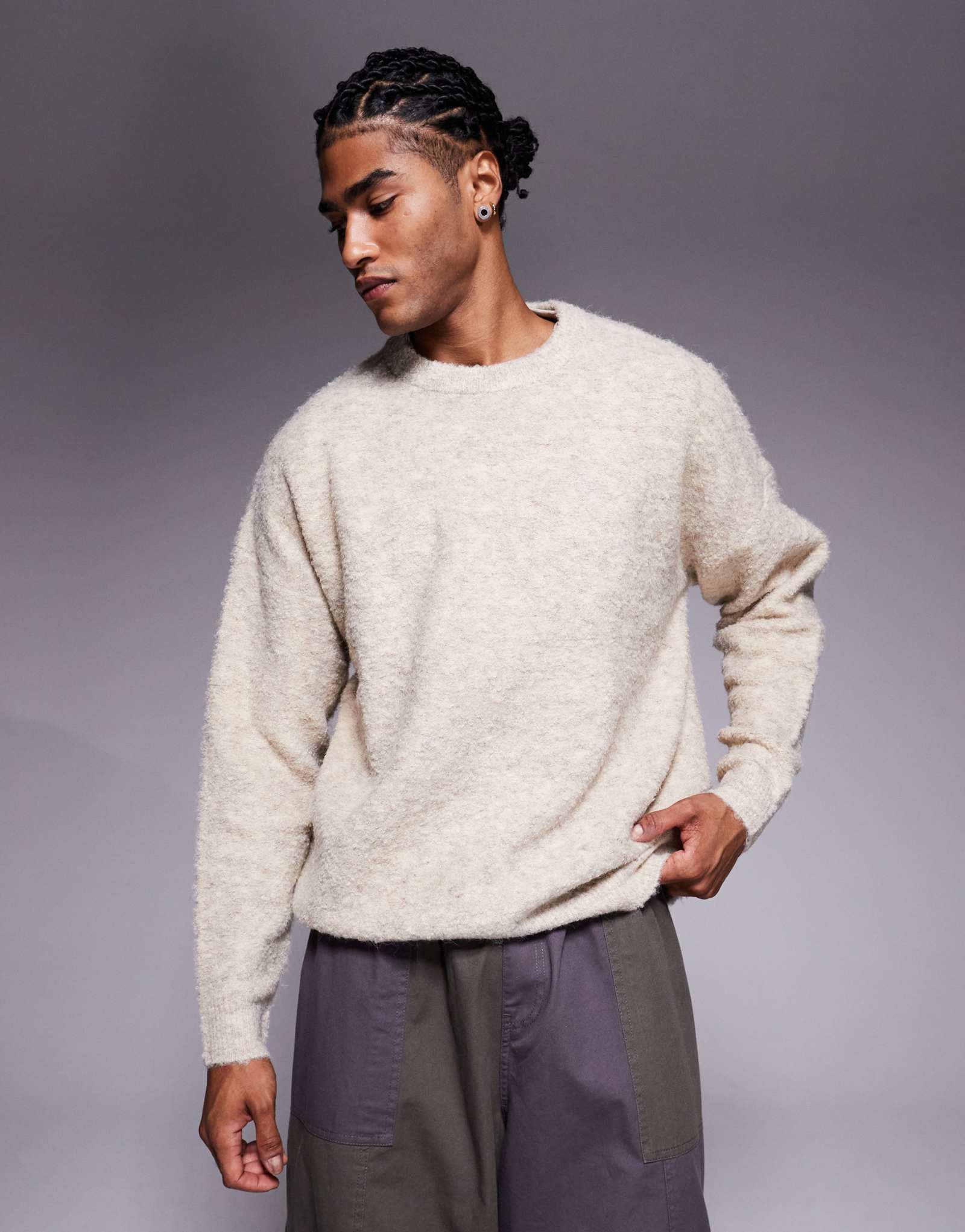 ДИЗАЙНЕРСКИЙ свитер оверсайз из букле с круглым вырезом от ASOS DESIGN цвета овсянки