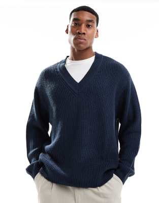 oversized knit fisherman ribbed V-neck sweater in navy