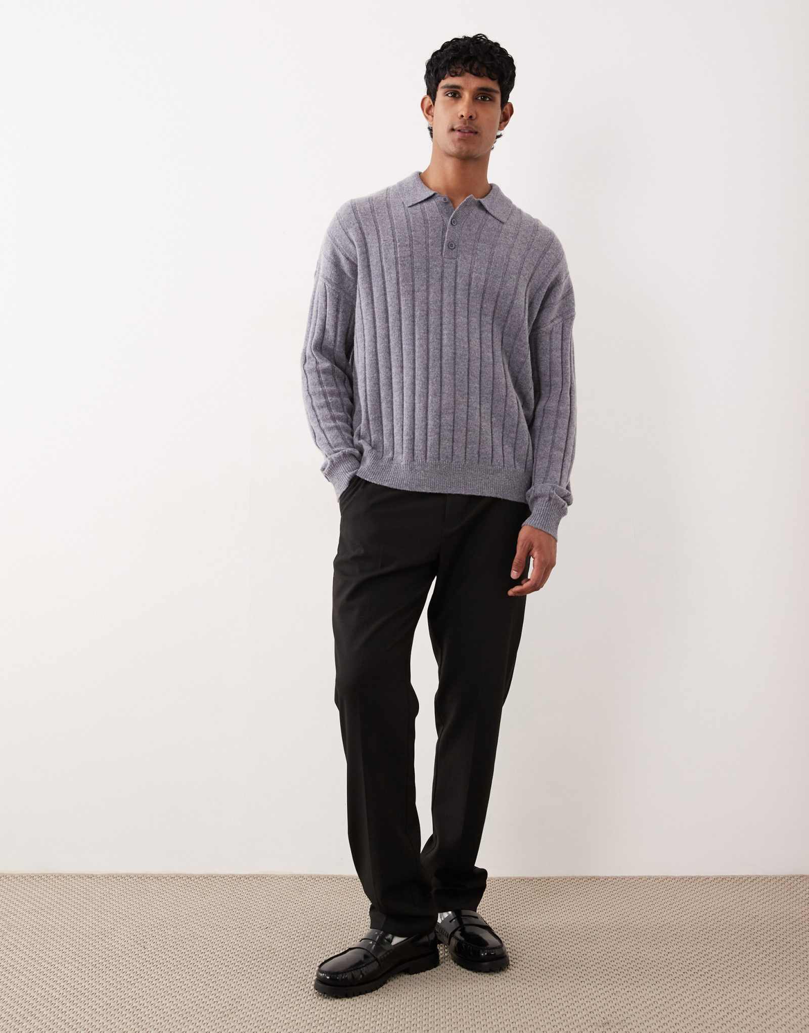 ДИЗАЙНЕРСКОЕ поло ASOS из овечьей шерсти в рубчик оверсайз в сером вереске