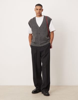 ASOS DESIGN OVERSIZED KNITTED BUTTON THROUGH VEST 