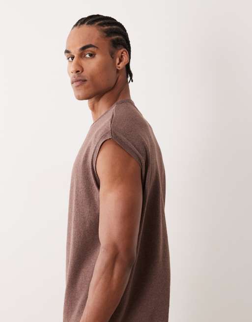 ASOS DESIGN oversized knitted crew neck singlet in brown, 4 of 5