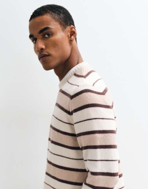 ASOS DESIGN oversized knitted crew neck sweater in fluffy stripe, 4 of 5