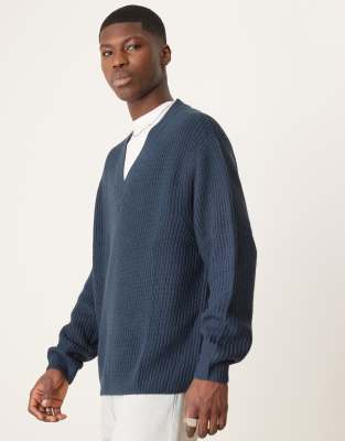 ASOS DESIGN ASOS DESIGN oversized knitted fisherman rib v-neck jumper in navy