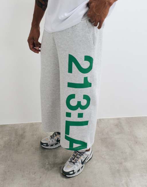 ASOS DESIGN oversized lange jorts med kantbånd og print i lysegrå, 2 af 5