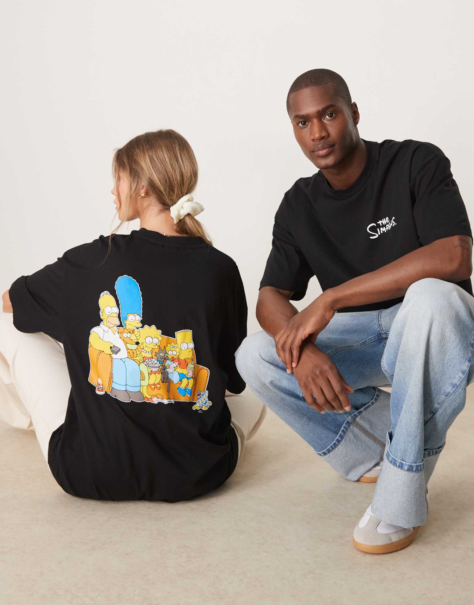 Лицензионная футболка оверсайз от ASOS DESIGN с принтом 
